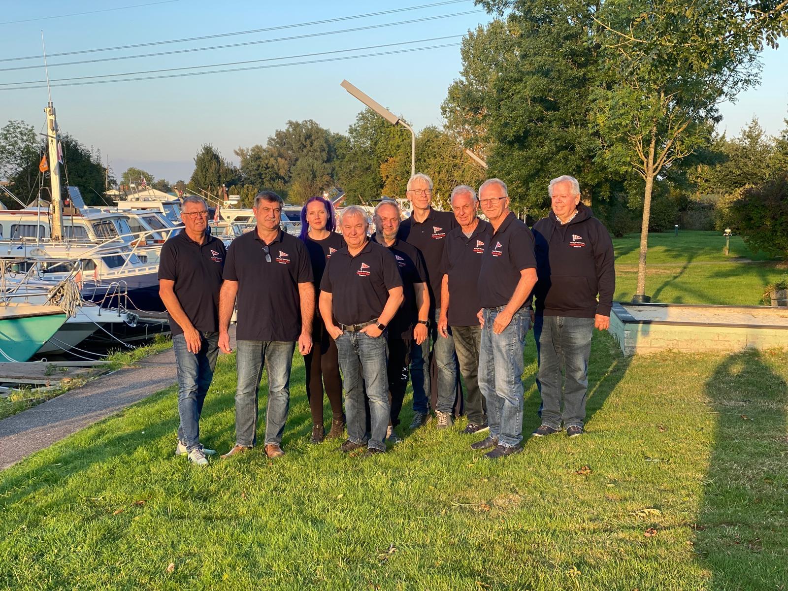 Vorstand Gruppenbild 2025